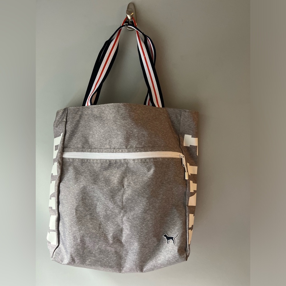 Victoria Secrets PINK tote bag gray